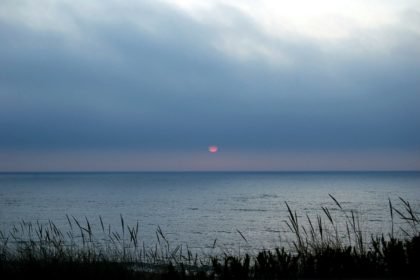beach-123845_1280