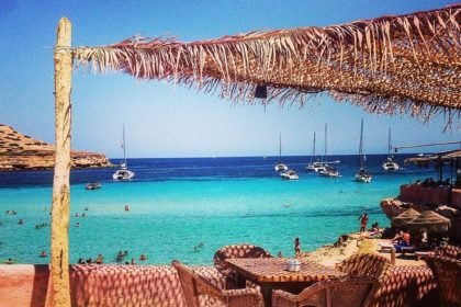 chiringuito ibiza un coche alquiler